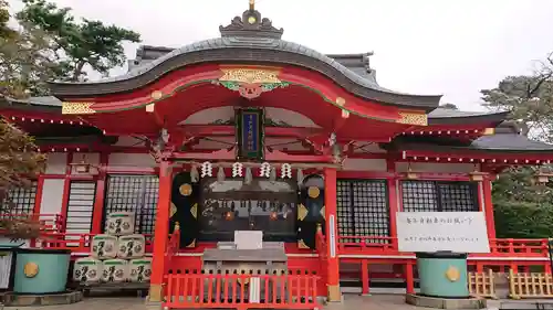 東伏見稲荷神社の本殿・本堂