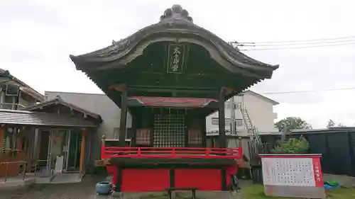 於菊稲荷神社の神楽