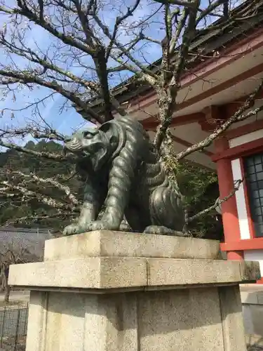 鞍馬寺の狛犬