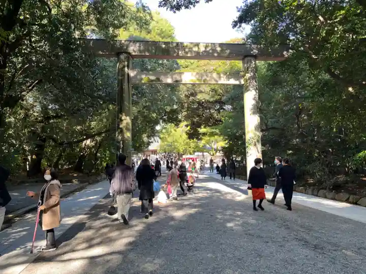 熱田神宮の鳥居