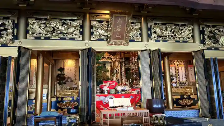 常願寺の本殿・本堂