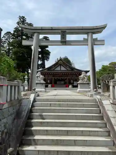 八幡宮の{uncategorized: "未分類", other: "その他", undefined: "問題あり", building: "その他建物", grave: "お墓", sacred_gate: "鳥居", guardian: "狛犬", statue: "像", buddha: "仏像", history: "歴史", nature: "自然", garden: "庭園", animal: "動物", pagoda: "塔", temizu: "手水舎", mountain_gate: "山門・神門", sanctuary: "本殿・本堂", subordinate: "末社・摂社", art: "芸術", scenery: "景色", jizo: "地蔵", ema: "絵馬", goshuin: "御朱印", omikuji: "おみくじ", items: "授与品その他", amulet: "お守り", goshuincho: "御朱印帳", eats: "食事", festival: "お祭り", votive_dance: "神楽", shichigosan: "七五三参", wedding: "結婚式", experience: "体験その他", initially: "初詣", around: "周辺", anti_infection: "感染症対策"}