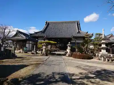 善導寺の本殿・本堂