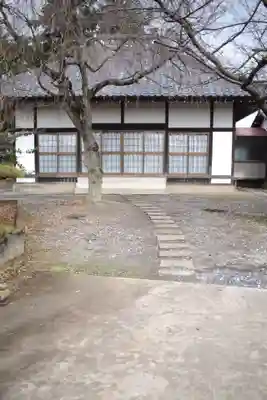 萬藏寺の本殿・本堂