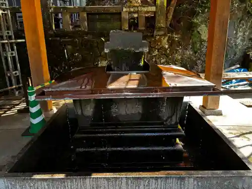 榛名神社の{uncategorized: "未分類", other: "その他", undefined: "問題あり", building: "その他建物", grave: "お墓", sacred_gate: "鳥居", guardian: "狛犬", statue: "像", buddha: "仏像", history: "歴史", nature: "自然", garden: "庭園", animal: "動物", pagoda: "塔", temizu: "手水舎", mountain_gate: "山門・神門", sanctuary: "本殿・本堂", subordinate: "末社・摂社", art: "芸術", scenery: "景色", jizo: "地蔵", ema: "絵馬", goshuin: "御朱印", omikuji: "おみくじ", items: "授与品その他", amulet: "お守り", goshuincho: "御朱印帳", eats: "食事", festival: "お祭り", votive_dance: "神楽", shichigosan: "七五三参", wedding: "結婚式", experience: "体験その他", initially: "初詣", around: "周辺", anti_infection: "感染症対策"}