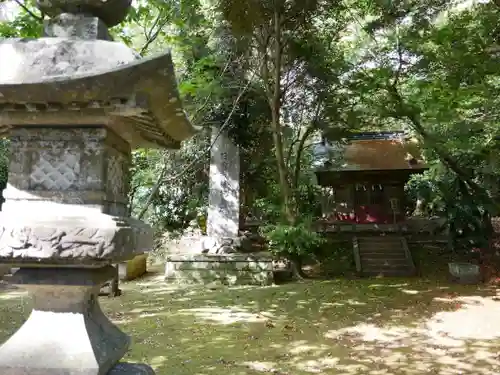 下立松原神社の末社