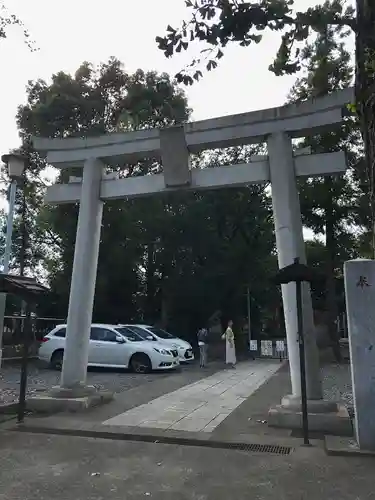 山王稲穂神社の鳥居