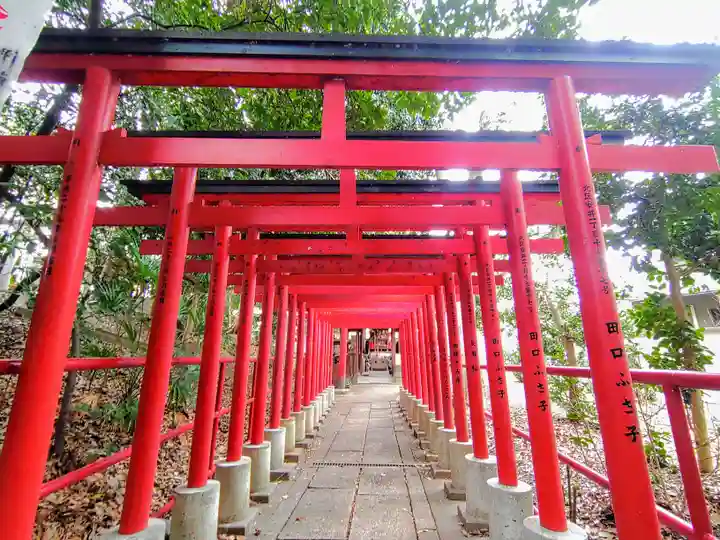 山神社・お福稲荷社・白龍大神の鳥居