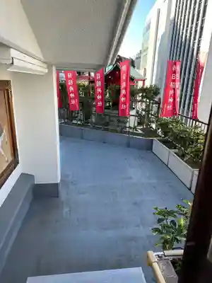 朝日稲荷神社の庭園