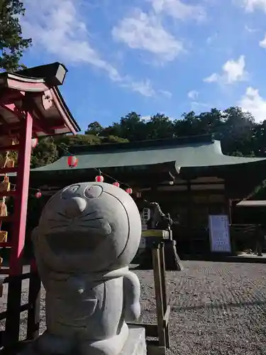 龍尾神社の像