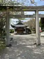 大國神社の{uncategorized: "未分類", other: "その他", undefined: "問題あり", building: "その他建物", grave: "お墓", sacred_gate: "鳥居", guardian: "狛犬", statue: "像", buddha: "仏像", history: "歴史", nature: "自然", garden: "庭園", animal: "動物", pagoda: "塔", temizu: "手水舎", mountain_gate: "山門・神門", sanctuary: "本殿・本堂", subordinate: "末社・摂社", art: "芸術", scenery: "景色", jizo: "地蔵", ema: "絵馬", goshuin: "御朱印", omikuji: "おみくじ", items: "授与品その他", amulet: "お守り", goshuincho: "御朱印帳", eats: "食事", festival: "お祭り", votive_dance: "神楽", shichigosan: "七五三参", wedding: "結婚式", experience: "体験その他", initially: "初詣", around: "周辺", anti_infection: "感染症対策"}