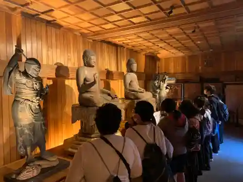 普門寺(切り絵御朱印発祥の寺)の仏像