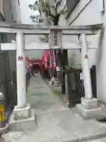 田螺稲荷神社の鳥居