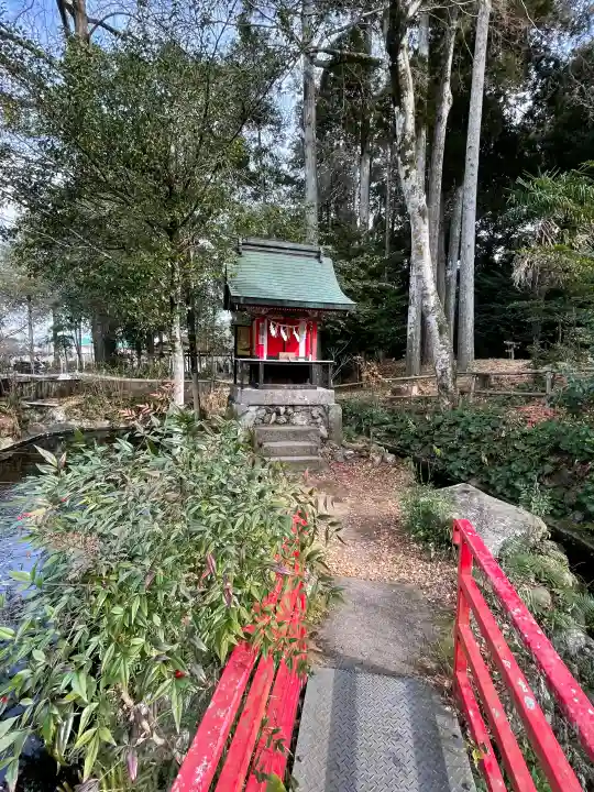 西寒多神社の{uncategorized: "未分類", other: "その他", undefined: "問題あり", building: "その他建物", grave: "お墓", sacred_gate: "鳥居", guardian: "狛犬", statue: "像", buddha: "仏像", history: "歴史", nature: "自然", garden: "庭園", animal: "動物", pagoda: "塔", temizu: "手水舎", mountain_gate: "山門・神門", sanctuary: "本殿・本堂", subordinate: "末社・摂社", art: "芸術", scenery: "景色", jizo: "地蔵", ema: "絵馬", goshuin: "御朱印", omikuji: "おみくじ", items: "授与品その他", amulet: "お守り", goshuincho: "御朱印帳", eats: "食事", festival: "お祭り", votive_dance: "神楽", shichigosan: "七五三参", wedding: "結婚式", experience: "体験その他", initially: "初詣", around: "周辺", anti_infection: "感染症対策"}