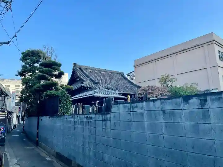 金蔵寺の{uncategorized: "未分類", other: "その他", undefined: "問題あり", building: "その他建物", grave: "お墓", sacred_gate: "鳥居", guardian: "狛犬", statue: "像", buddha: "仏像", history: "歴史", nature: "自然", garden: "庭園", animal: "動物", pagoda: "塔", temizu: "手水舎", mountain_gate: "山門・神門", sanctuary: "本殿・本堂", subordinate: "末社・摂社", art: "芸術", scenery: "景色", jizo: "地蔵", ema: "絵馬", goshuin: "御朱印", omikuji: "おみくじ", items: "授与品その他", amulet: "お守り", goshuincho: "御朱印帳", eats: "食事", festival: "お祭り", votive_dance: "神楽", shichigosan: "七五三参", wedding: "結婚式", experience: "体験その他", initially: "初詣", around: "周辺", anti_infection: "感染症対策"}