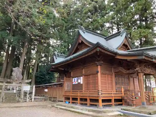 甲波宿祢神社の本殿