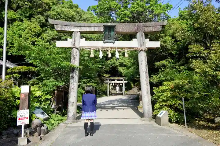 玉作湯神社の鳥居