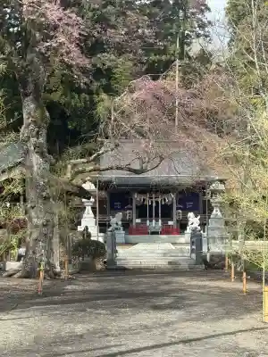 熊野本宮社の{uncategorized: "未分類", other: "その他", undefined: "問題あり", building: "その他建物", grave: "お墓", sacred_gate: "鳥居", guardian: "狛犬", statue: "像", buddha: "仏像", history: "歴史", nature: "自然", garden: "庭園", animal: "動物", pagoda: "塔", temizu: "手水舎", mountain_gate: "山門・神門", sanctuary: "本殿・本堂", subordinate: "末社・摂社", art: "芸術", scenery: "景色", jizo: "地蔵", ema: "絵馬", goshuin: "御朱印", omikuji: "おみくじ", items: "授与品その他", amulet: "お守り", goshuincho: "御朱印帳", eats: "食事", festival: "お祭り", votive_dance: "神楽", shichigosan: "七五三参", wedding: "結婚式", experience: "体験その他", initially: "初詣", around: "周辺", anti_infection: "感染症対策"}