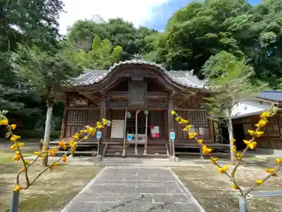 備中高梁稲荷神社の本殿・本堂