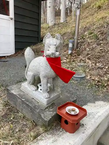 清田稲荷神社の狛犬