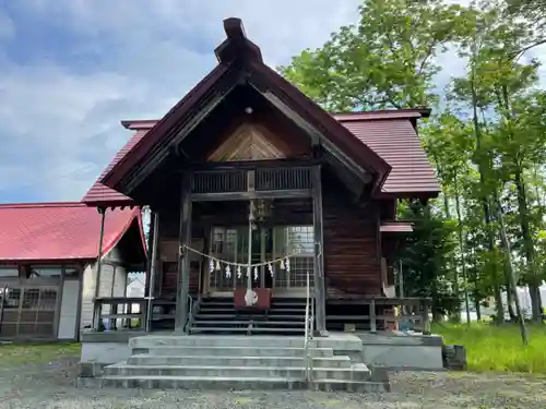 幌加内神社の本殿