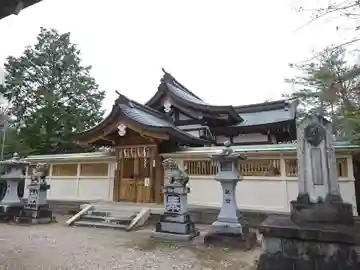 毘森神社の本殿・本堂