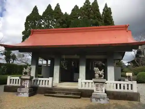 知覧町護国神社の建物その他