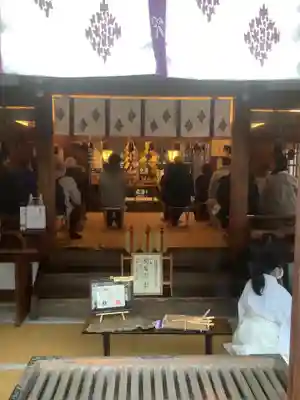 三輪神社の本殿・本堂