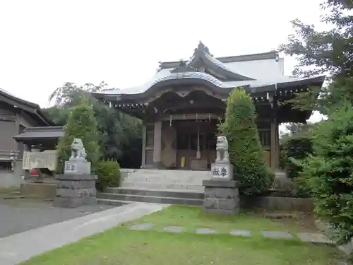 杉山神社（片倉町）の本殿・本堂