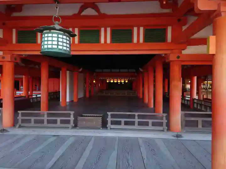 厳島神社(広島県)