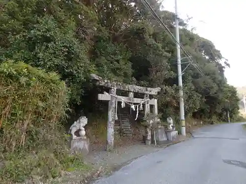 室津神社の建物その他