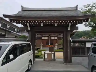 妙長寺の山門・神門