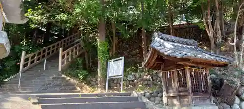 巖室神社のその他建物