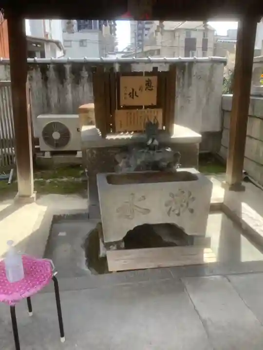 松山神社の手水舎