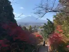 新倉富士浅間神社の景色