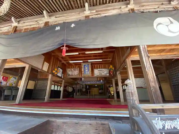 金富神社の本殿・本堂
