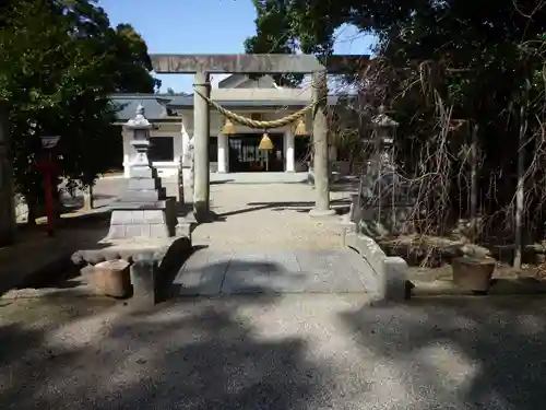 都波岐奈加等神社の鳥居