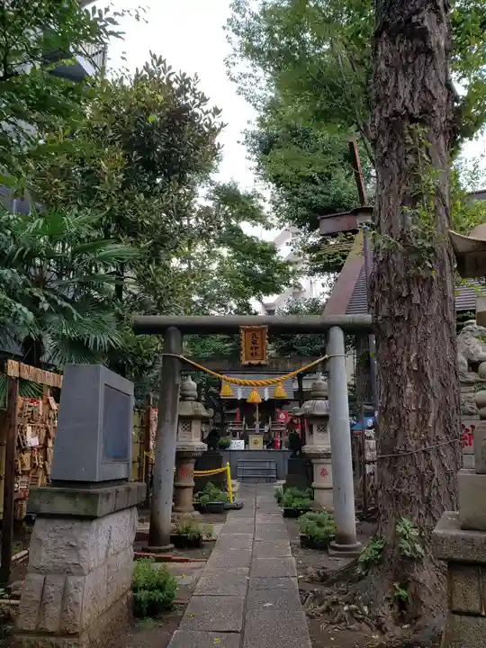 高円寺氷川神社の末社・摂社