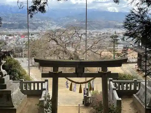 麻績神社の鳥居