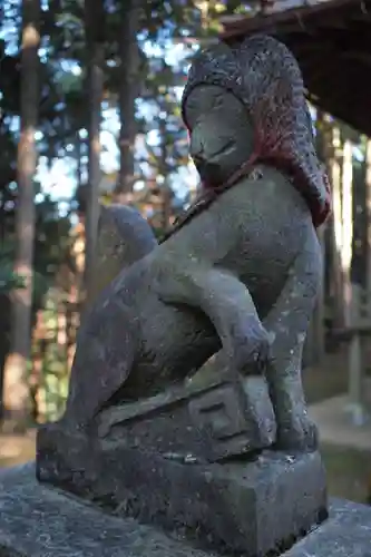 朝日稲荷神社の狛犬