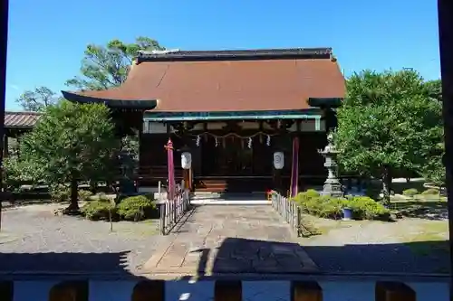 六孫王神社の本殿