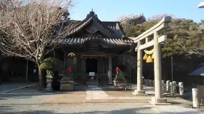 小動神社の本殿・本堂