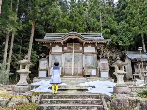 若宮八幡神社の本殿