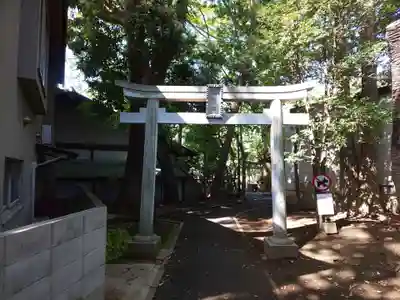 北澤八幡神社の鳥居