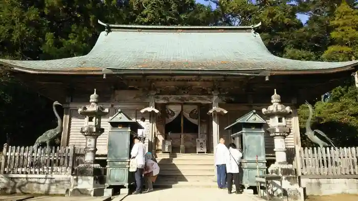 鶴林寺の本殿