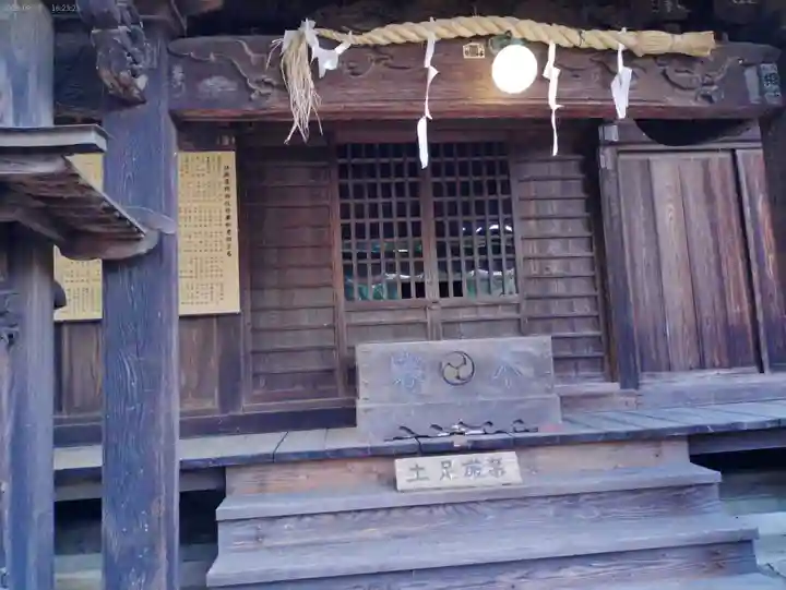 日向神社の本殿・本堂