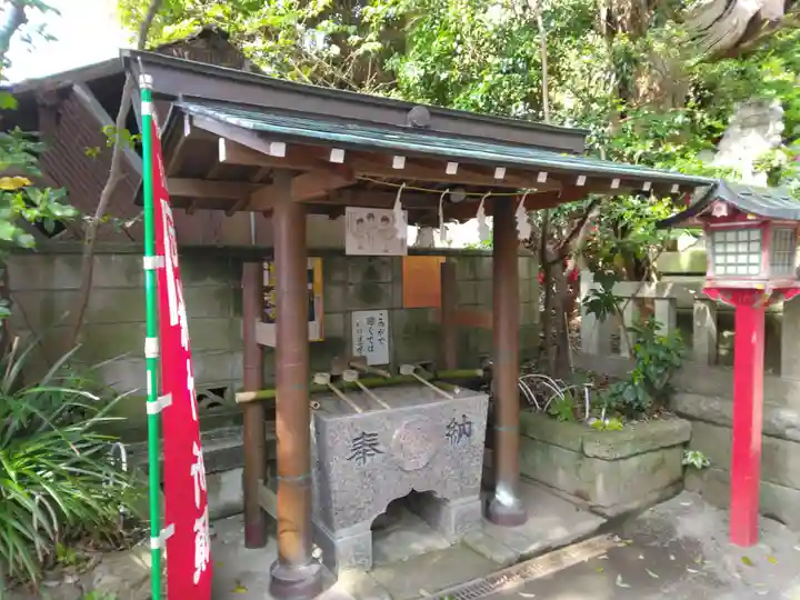 八雲神社(鎌倉・大町)の手水舎