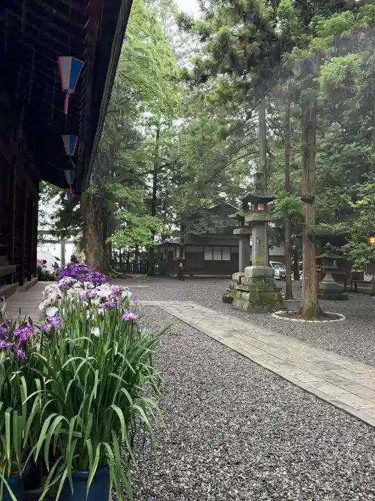 諏訪大社下社春宮(長野県)