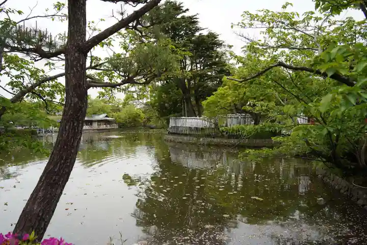 旗上弁財天社の景色