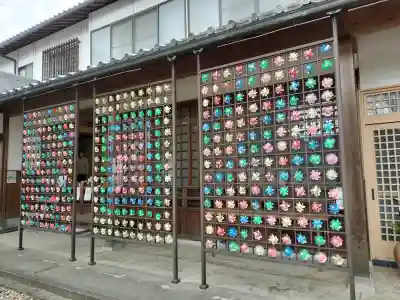 広禅寺の{uncategorized: "未分類", other: "その他", undefined: "問題あり", building: "その他建物", grave: "お墓", sacred_gate: "鳥居", guardian: "狛犬", statue: "像", buddha: "仏像", history: "歴史", nature: "自然", garden: "庭園", animal: "動物", pagoda: "塔", temizu: "手水舎", mountain_gate: "山門・神門", sanctuary: "本殿・本堂", subordinate: "末社・摂社", art: "芸術", scenery: "景色", jizo: "地蔵", ema: "絵馬", goshuin: "御朱印", omikuji: "おみくじ", items: "授与品その他", amulet: "お守り", goshuincho: "御朱印帳", eats: "食事", festival: "お祭り", votive_dance: "神楽", shichigosan: "七五三参", wedding: "結婚式", experience: "体験その他", initially: "初詣", around: "周辺", anti_infection: "感染症対策"}
